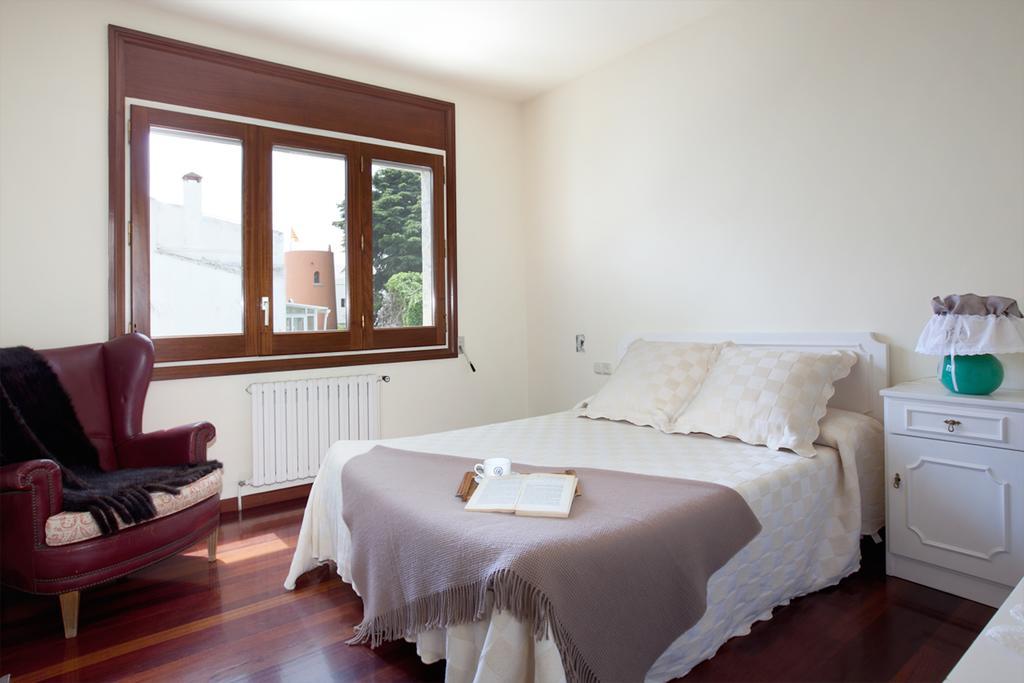Can Mora B&B Vilassar De Mar Habitación foto